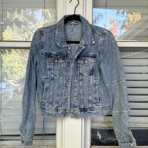 Free People Rumors  Jean Jacket - Picture 3 of 8